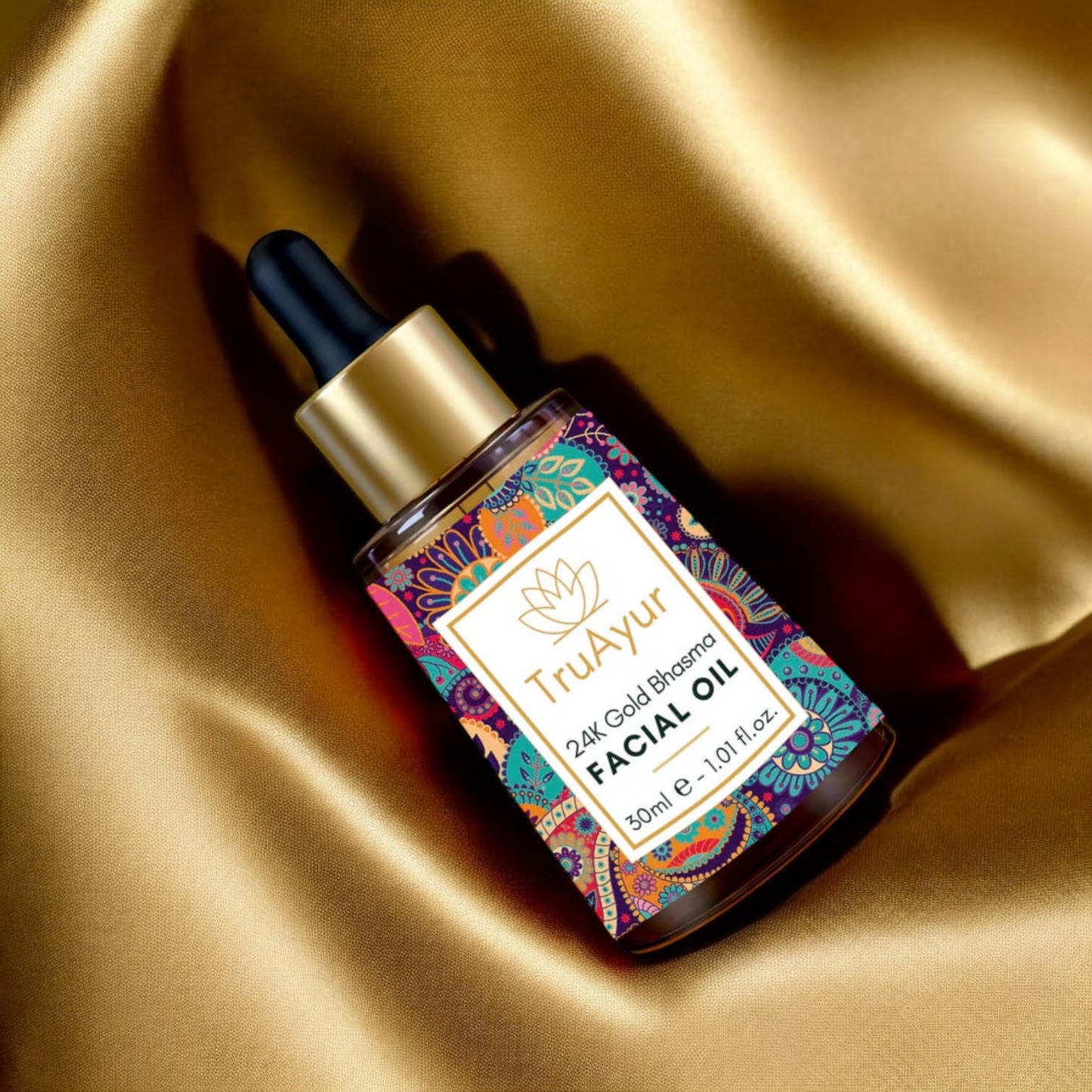 Oro 24K Aceite Facial Ayurvédico Iluminador Anti-Pigmentación